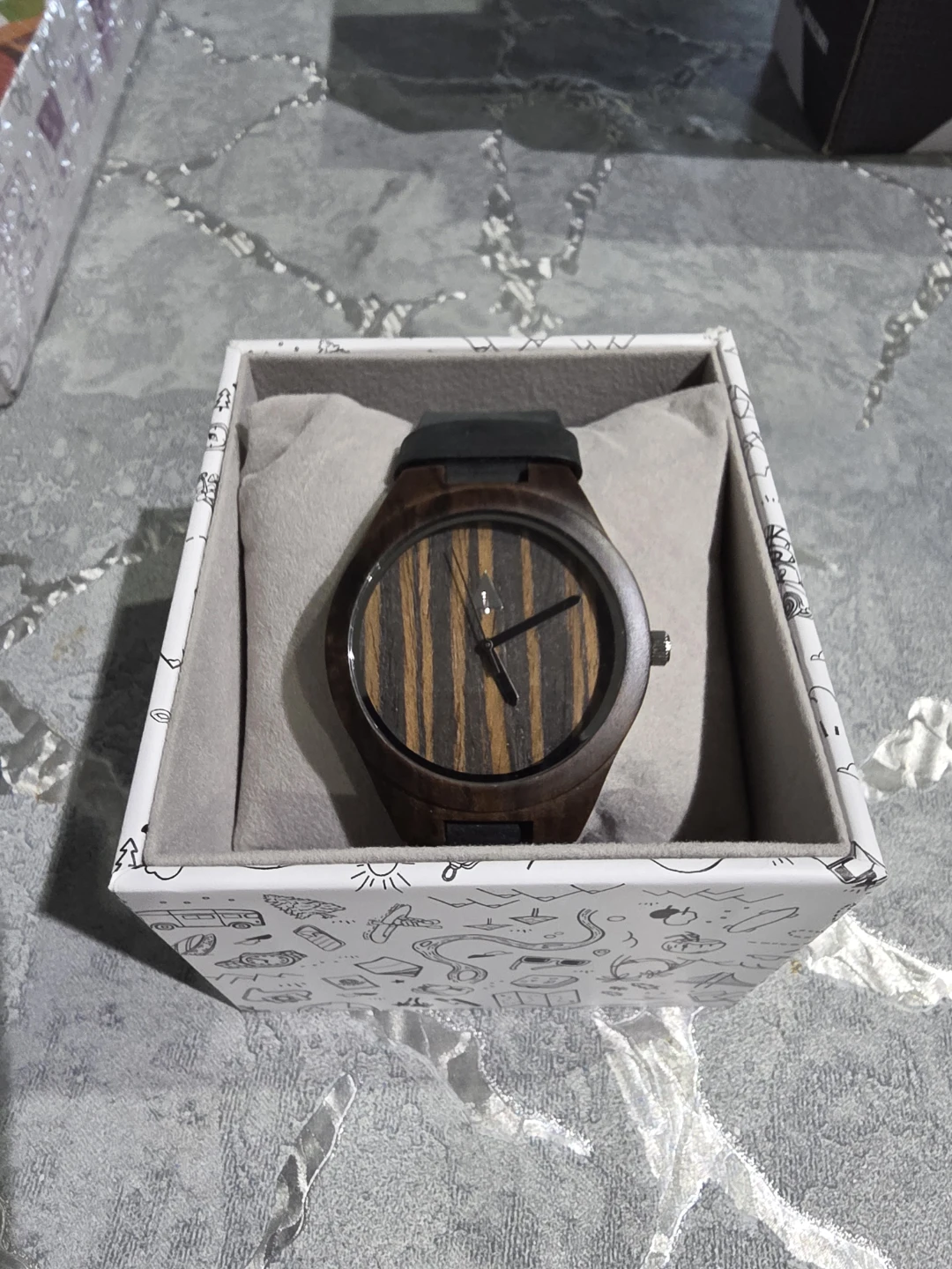 THREEHUT MEN'S WATCH