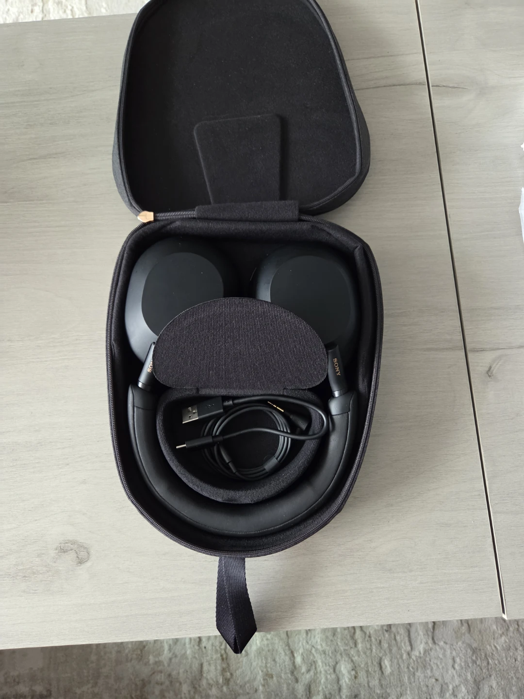 Sony WH-1000XM5 Wireless Noise Cancelling Headphones - photo 5
