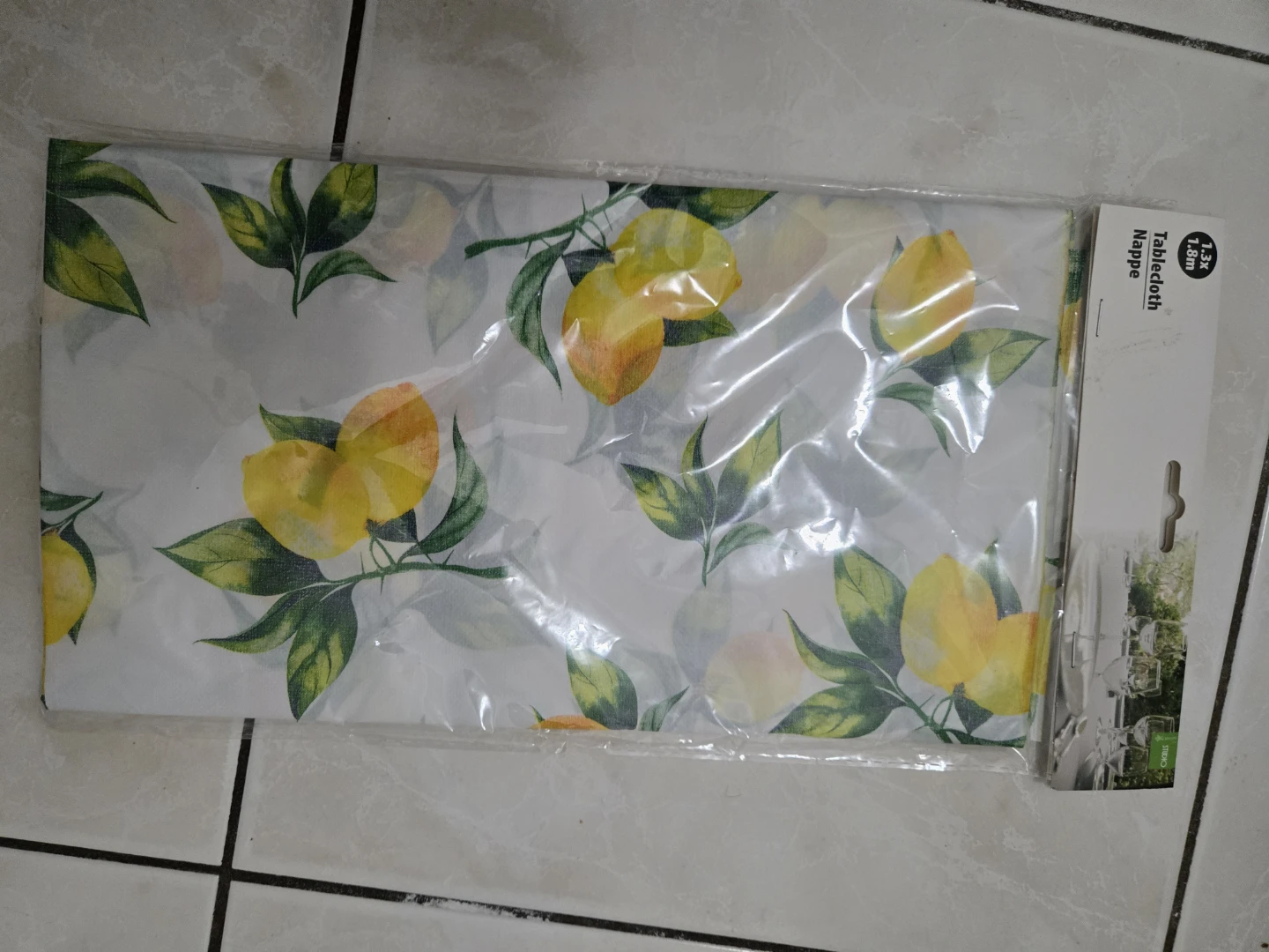 Lemon Print Tablecloth 1.3m x 1.8m