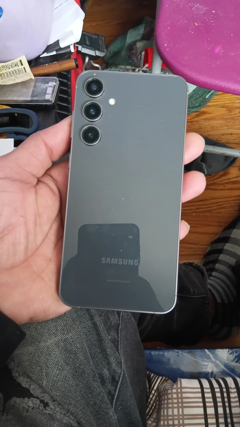 Samsung S23fe Smartphone