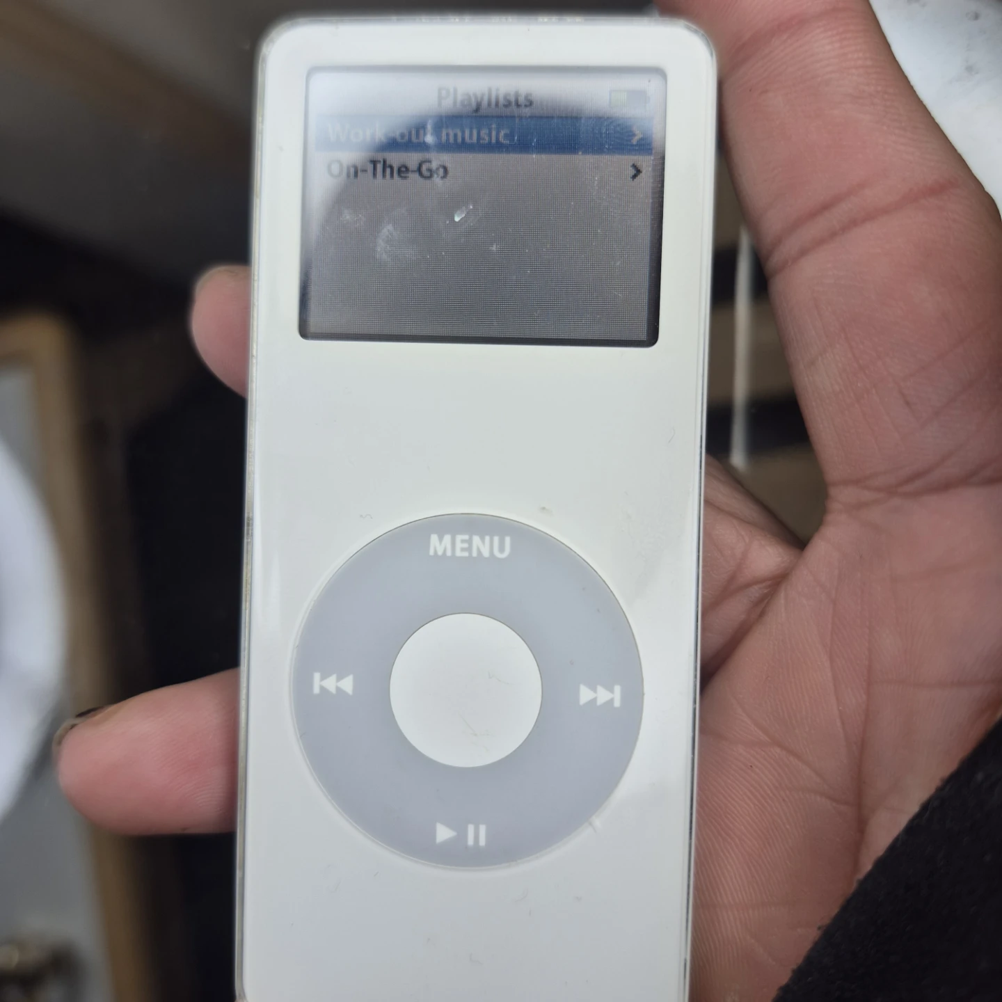 Apple iPod Classic 5th Gen White - photo 2