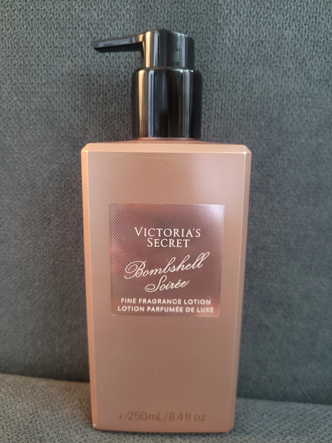 Victoria's Secret Bombshell Soirée Fine Fragrance Lotion 250mL