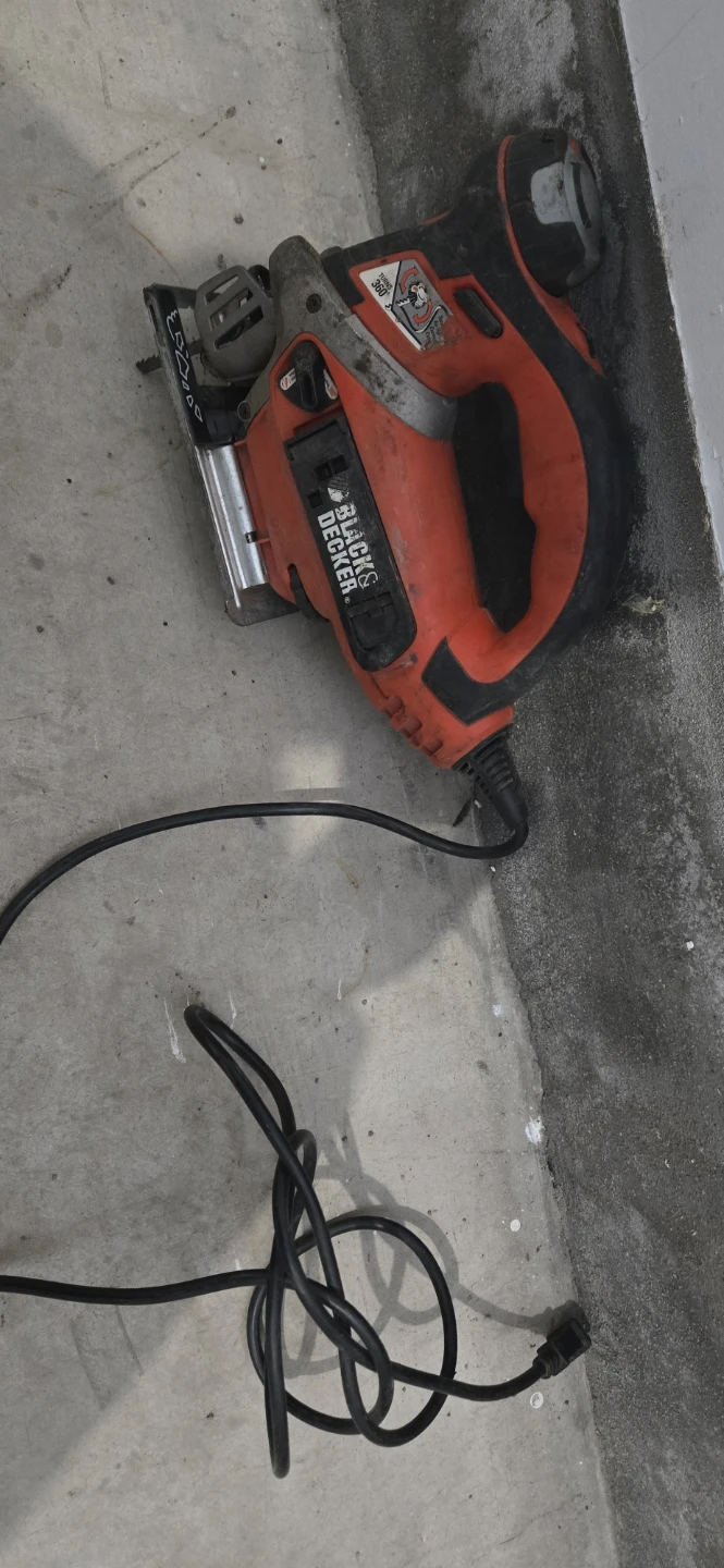 Black & Decker Jigsaw - photo 2