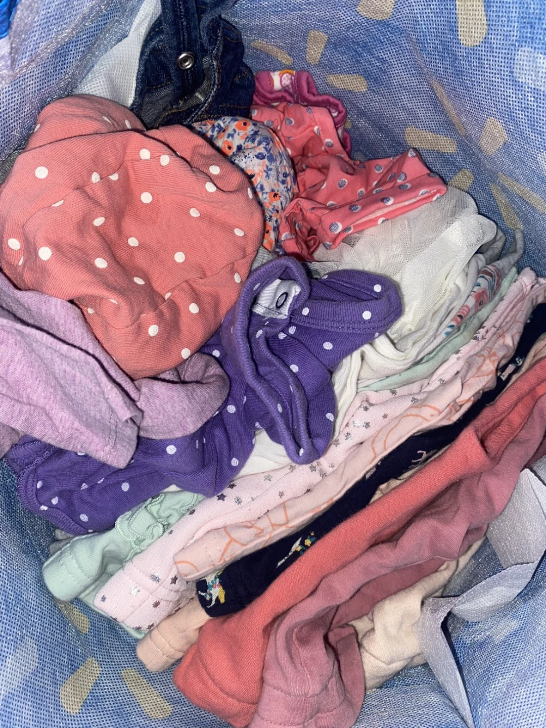 Bundle of baby girls' clothes