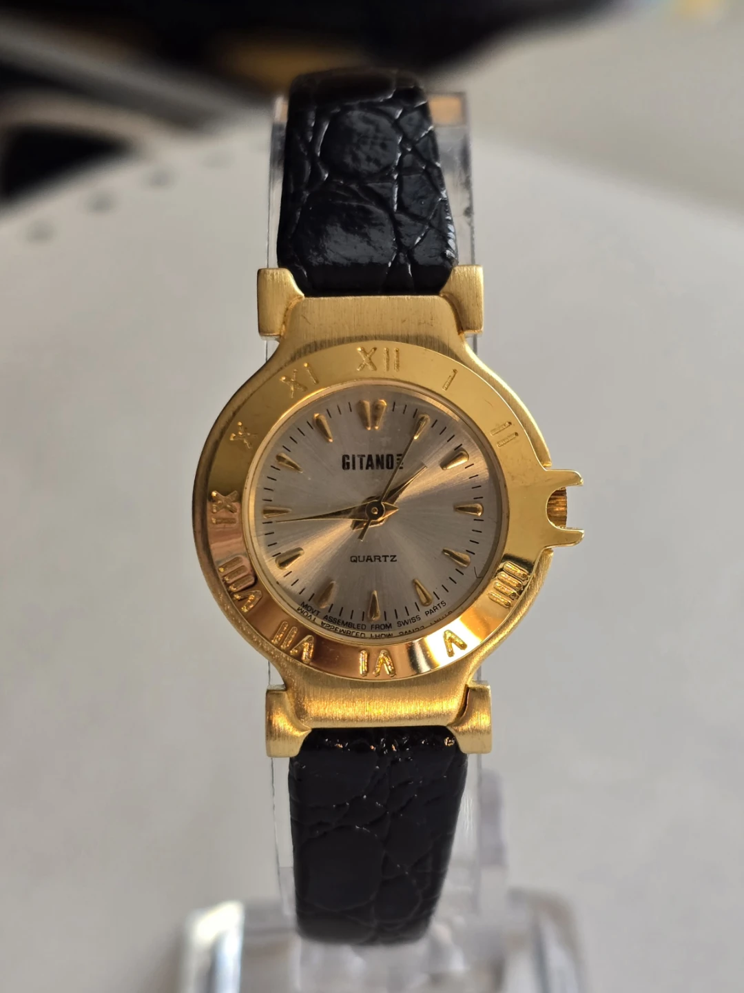 Lady's Gitano Quartz Watch NEW BATTERY - photo 2