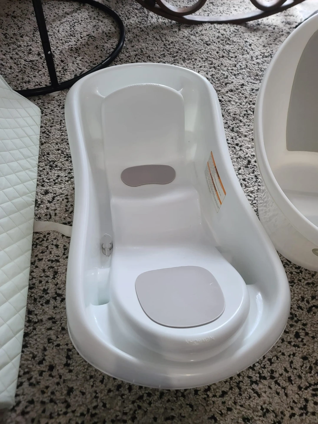 Skip Hop Baby Bath Tub