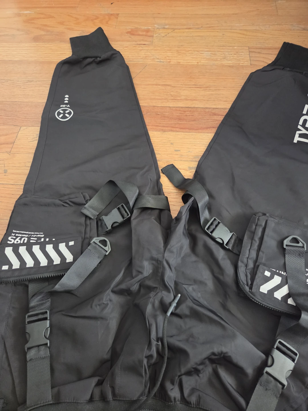 Black Cargo Pants with Straps - Size XL - photo 4