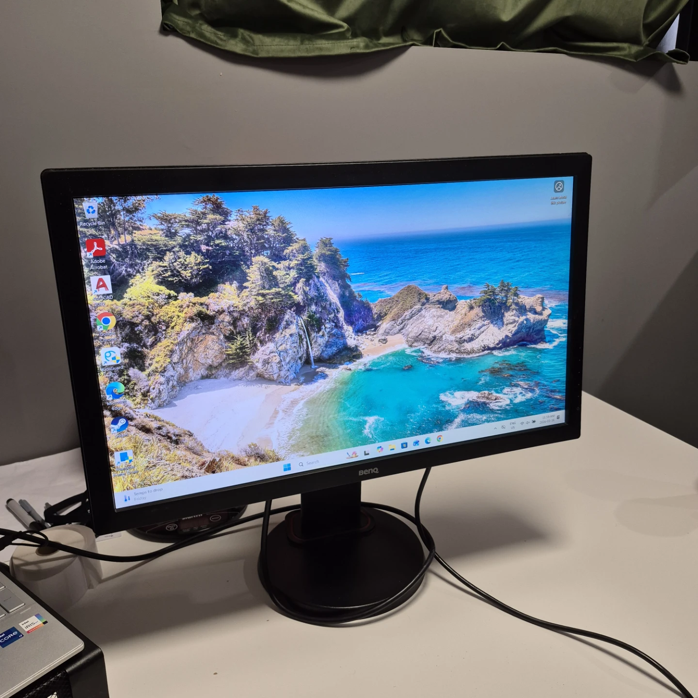 BENQ 24inch computer monitor( HDMI included)