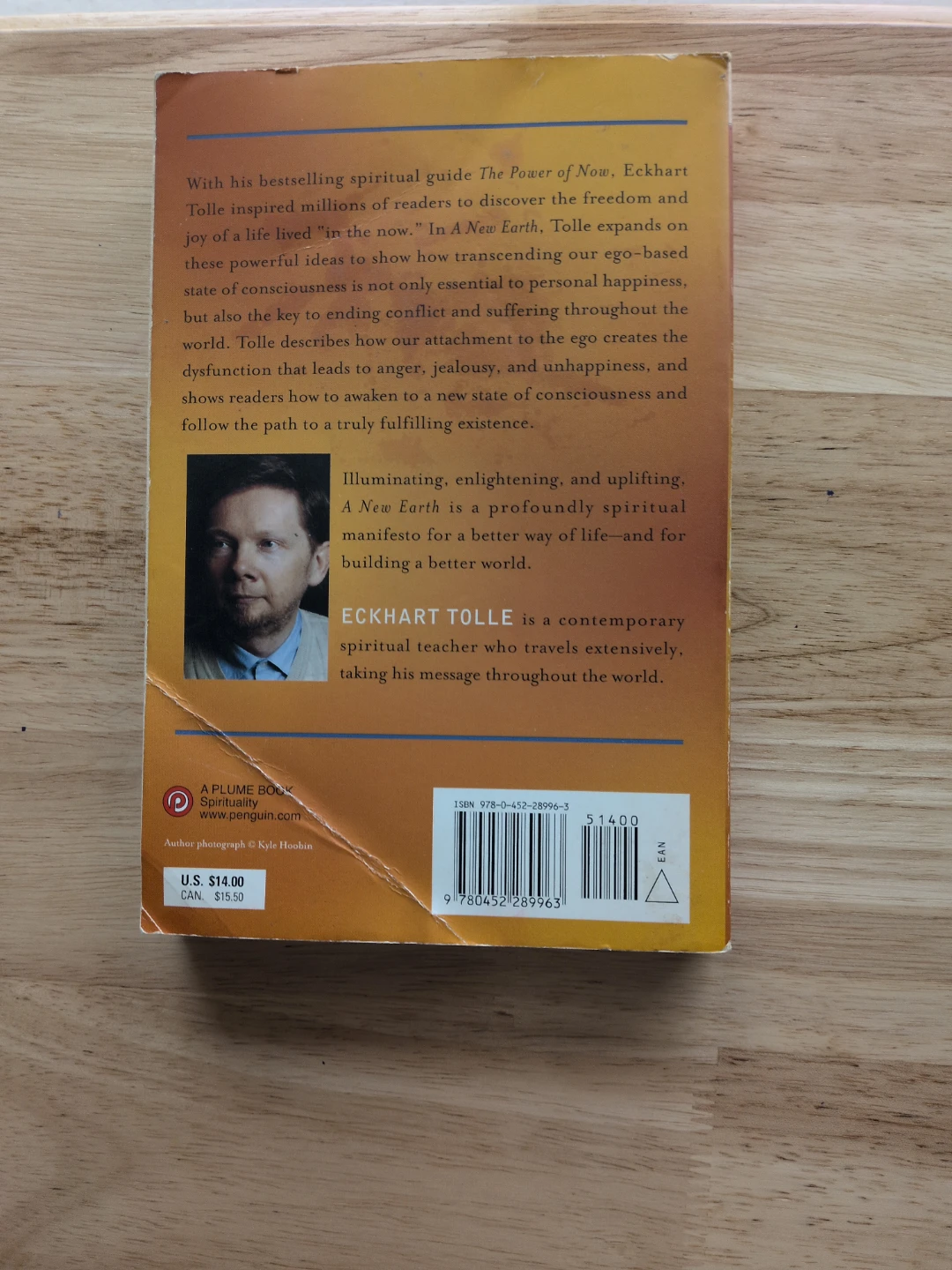 Eckhart Tolle A New Earth Awakening to Your Life's Purpose Book - photo 2