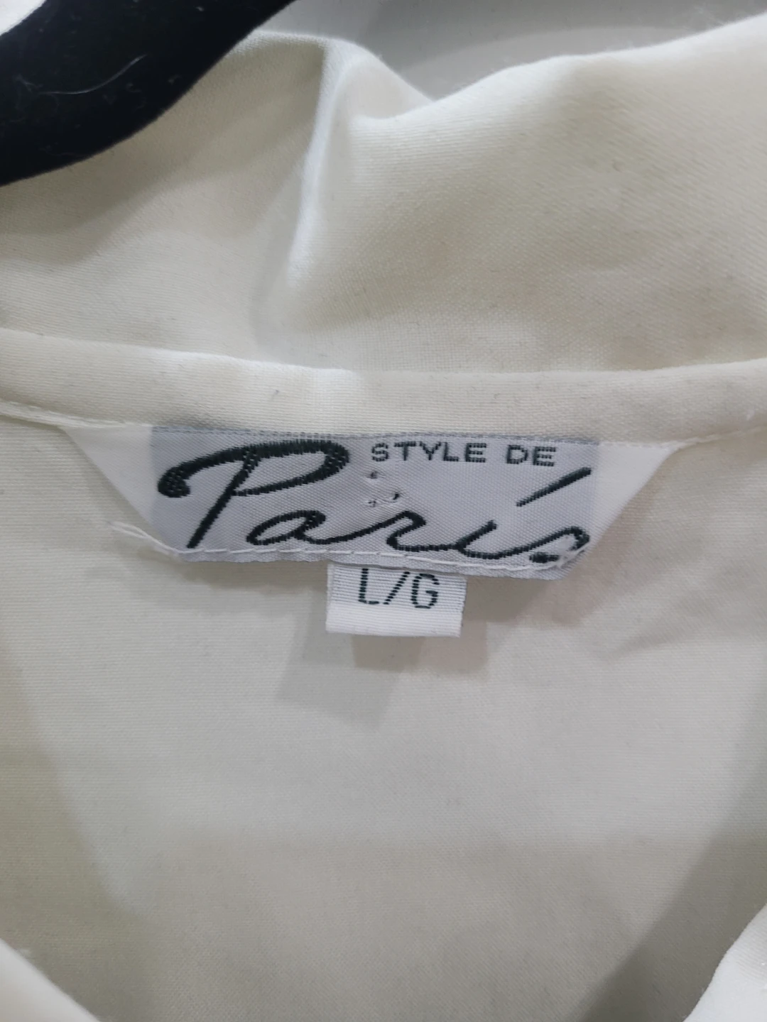 STYLE DE Paris White Button Blouse (Lowest price I'm Going) - photo 3