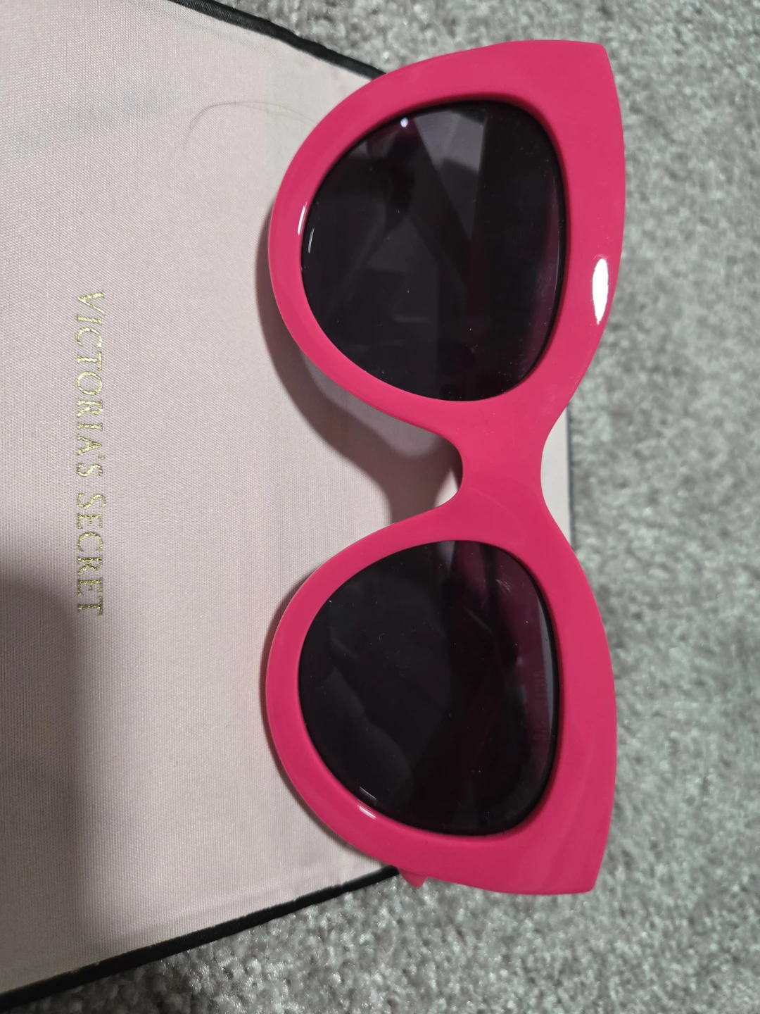 Victoria's Secret Pink Cat-Eye Sunglasses - photo 2