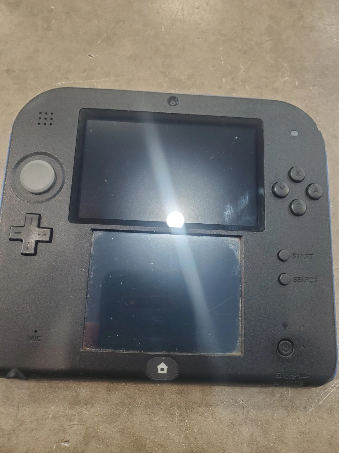Nintendo 2DS XL