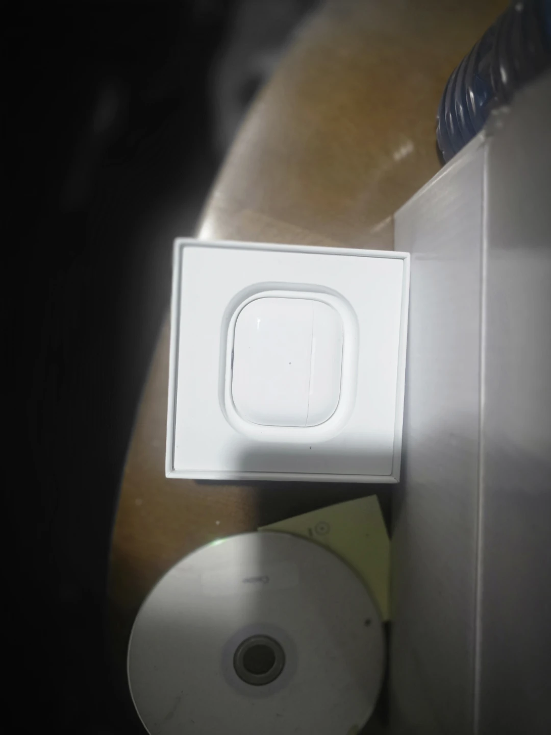 Apple AirPods Pro (3rd generation) - photo 2