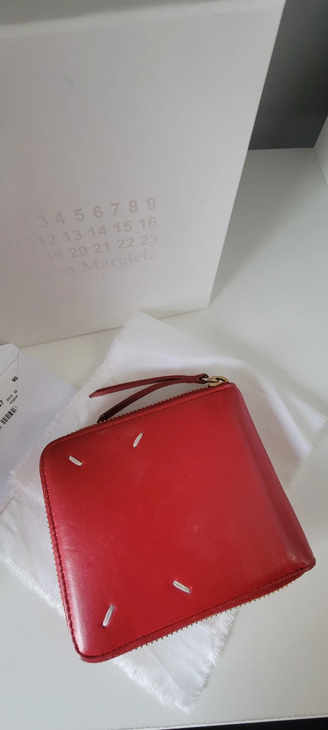 Maison Margiela Red Leather Zipped Wallet - photo 3