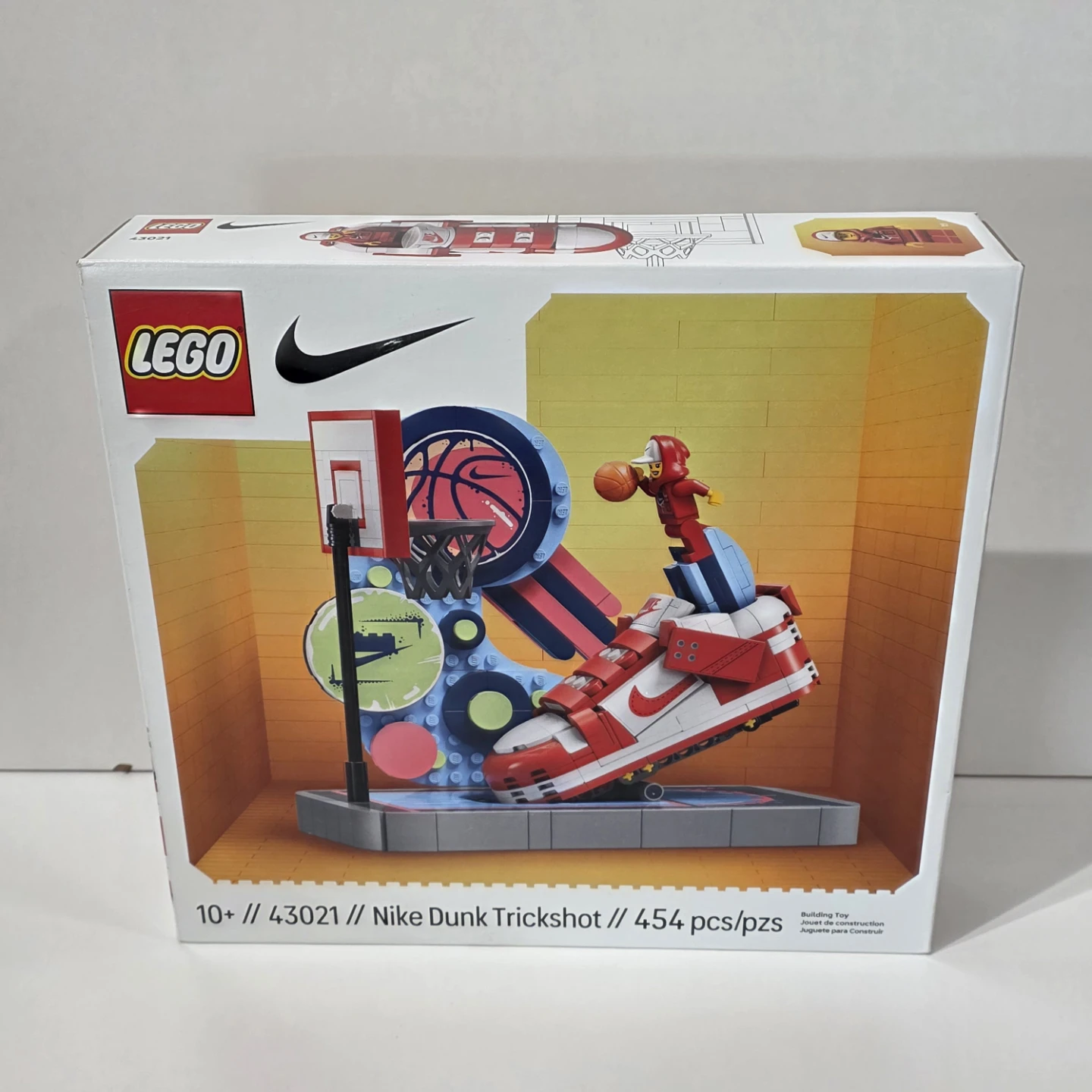 LEGO Nike Dunk Low "Panda" / "Chicago" Build 43021 *Brand New*