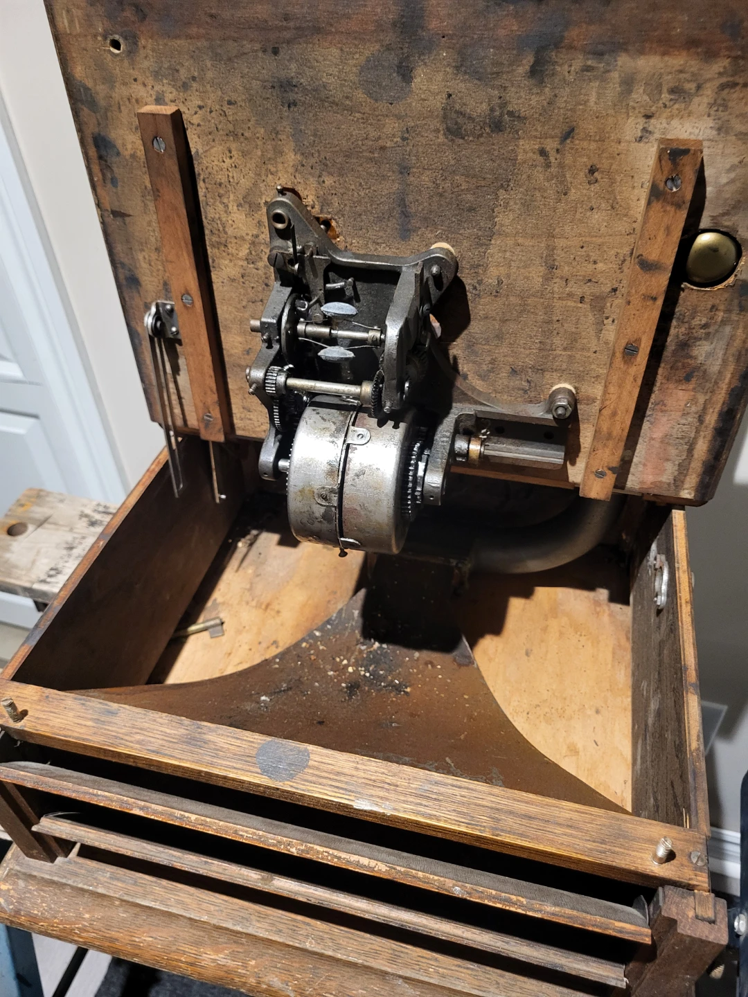 Antique Columbia Gramophone Project - photo 4