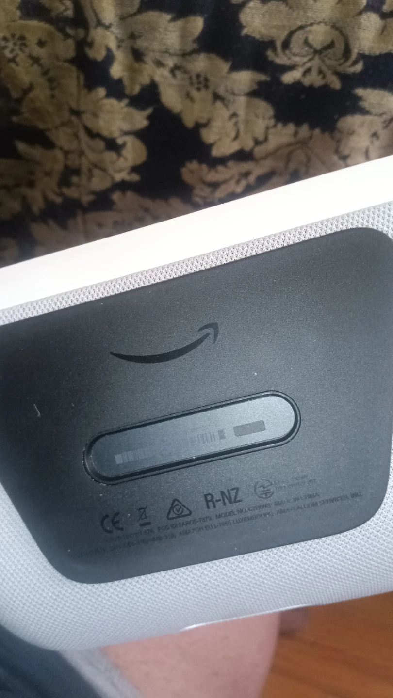 Amazon Echo Show 8 - photo 4