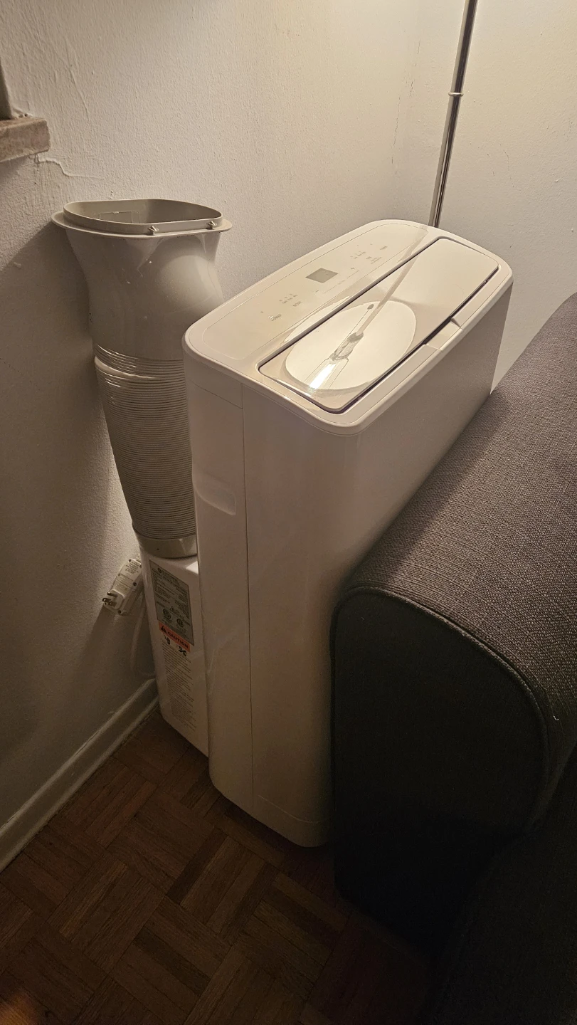 Moving sale - Portable Air Conditioner Unit - photo 2