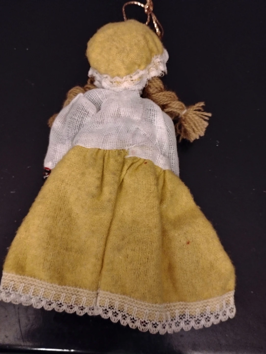 VINTAGE!! SMALL PORCELAIN DUTCH / GERMAN FOLKLORE GIRL DOLL - photo 2