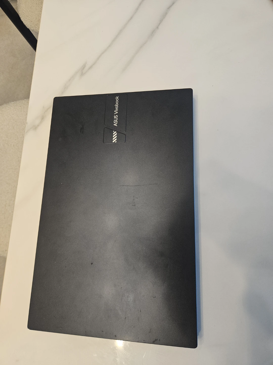 ASUS VivoBook Laptop - photo 2