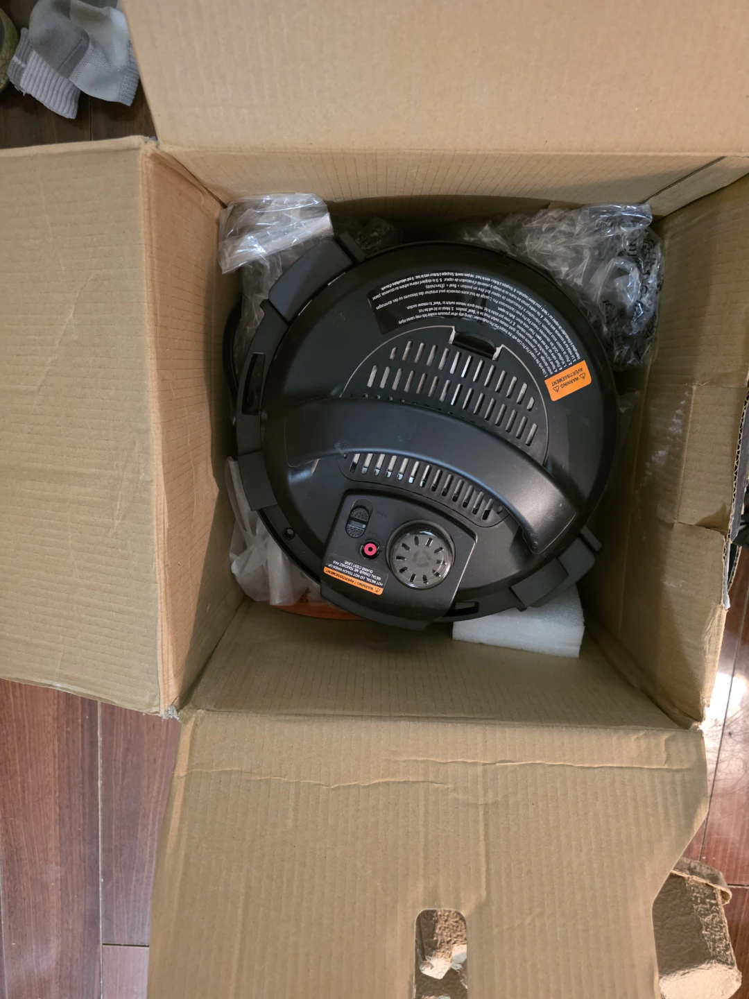 Instant Pot Pro Multi-Cooker 10 in 1 - photo 2