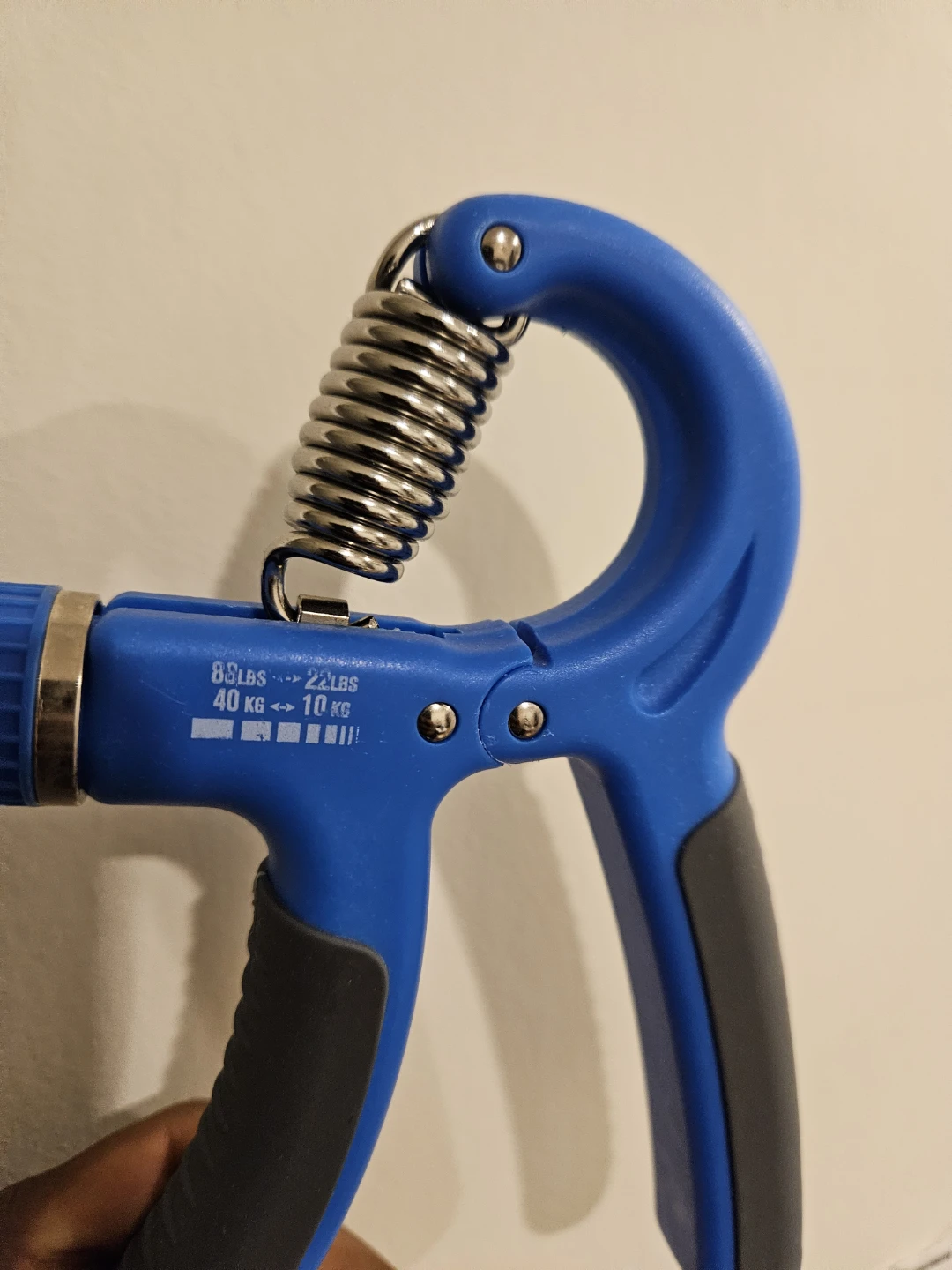 Adjustable Hand Gripper Exerciser 8-40 KG🧡
