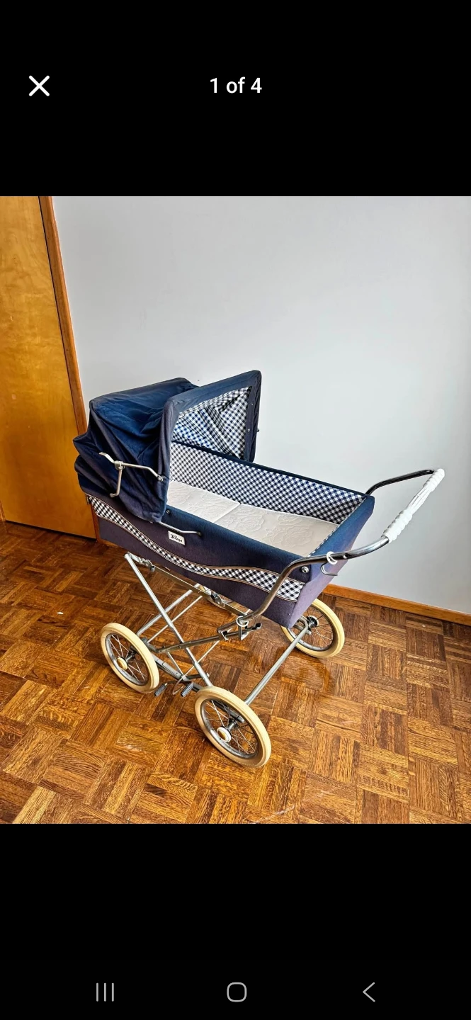 Vintage Pram / Stroller