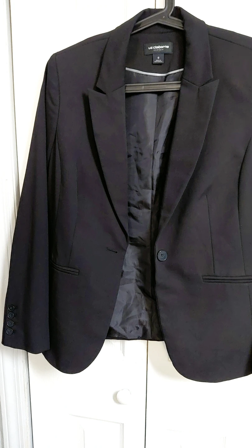 Liz Claiborne Black Blazer - Size 8 - photo 3