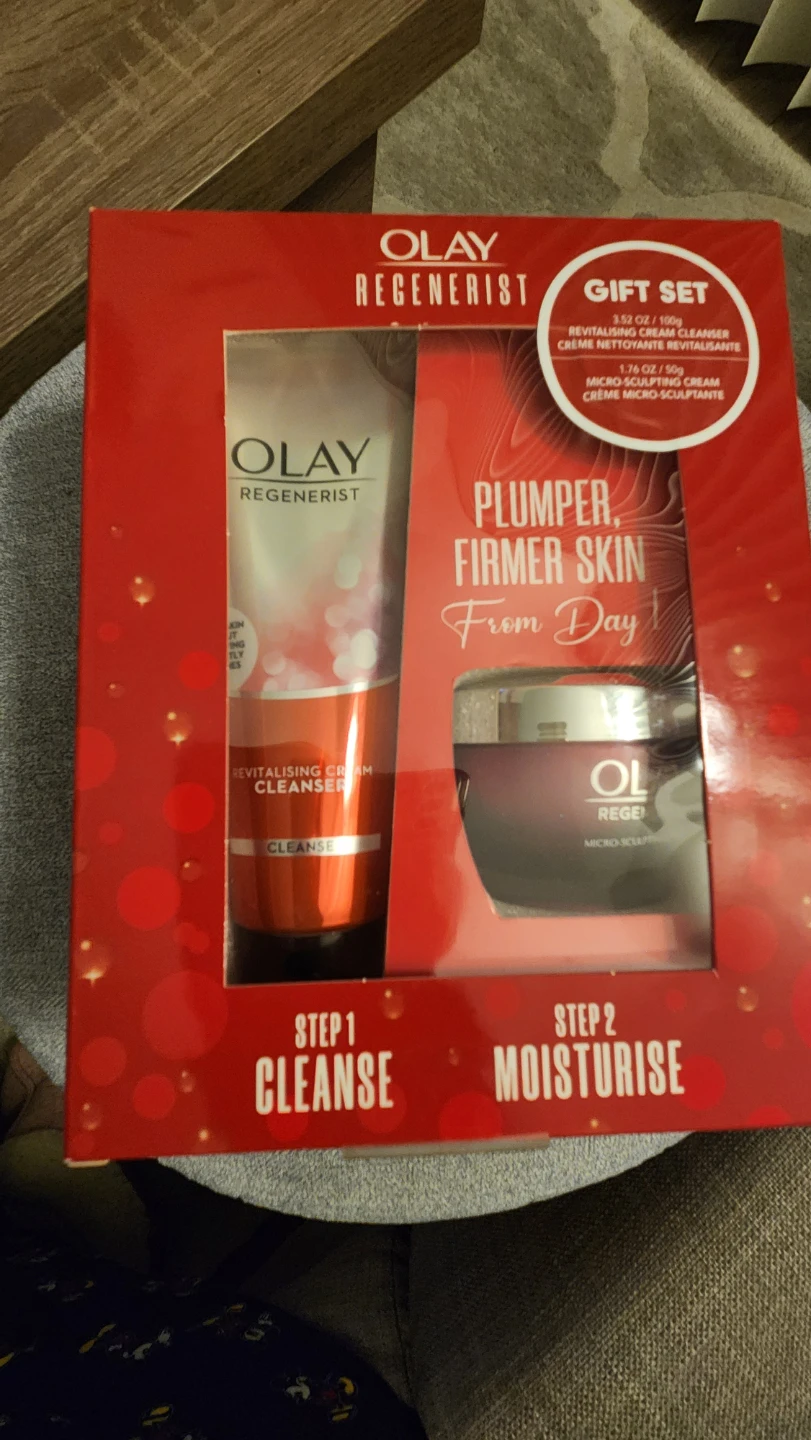 Olay Regenerist Gift Set