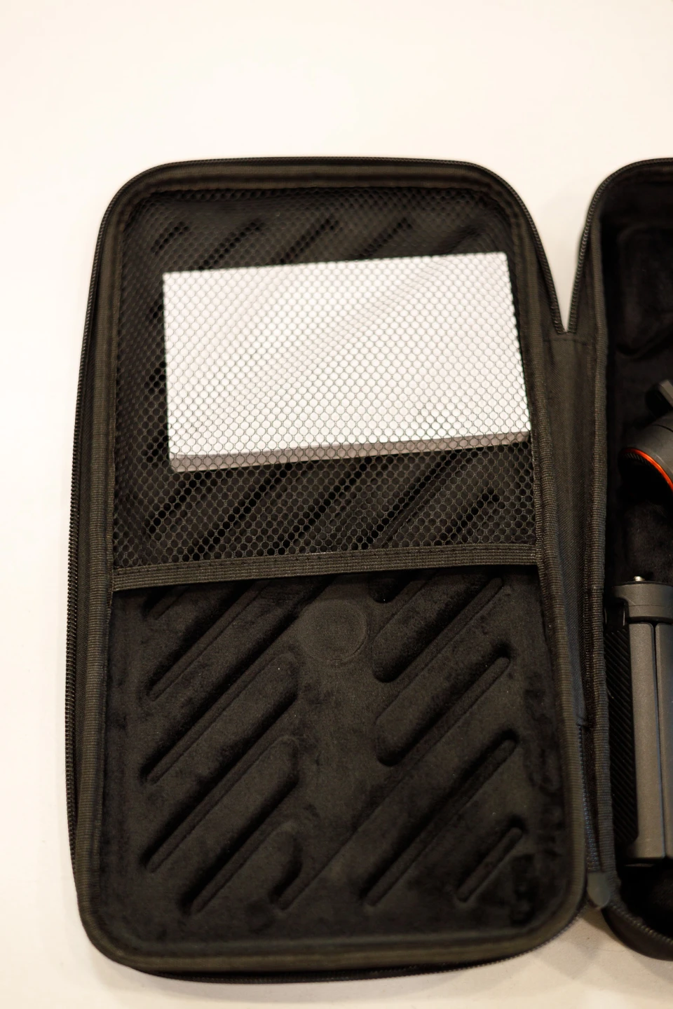 Hohem iSteady M6 Mobile Plus Gimbal Stabilizer - photo 5
