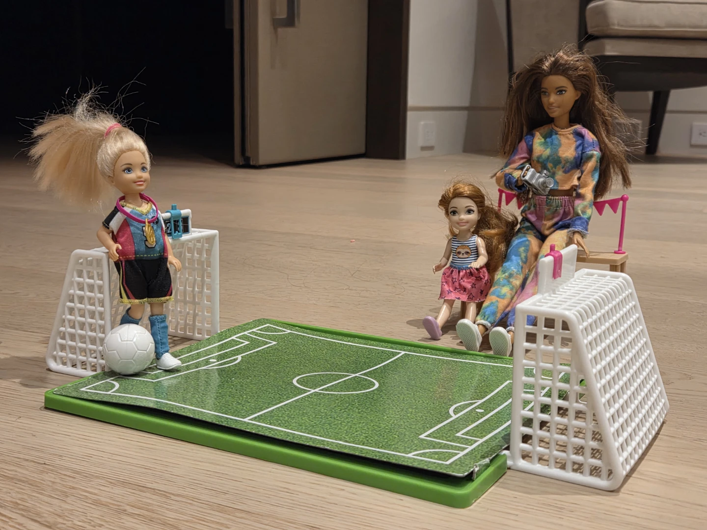 HUGE Barbie Bundle: Dreamhouse + 12 Sets & Accessories Mega Lot! - photo 3