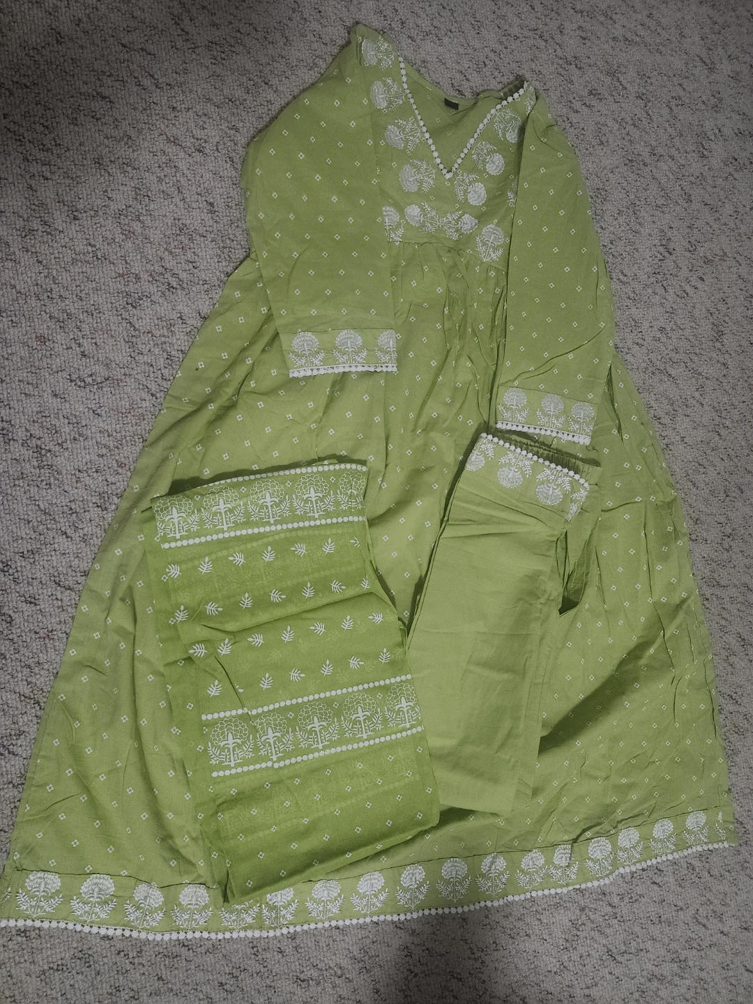 Green 3-Piece Outfit