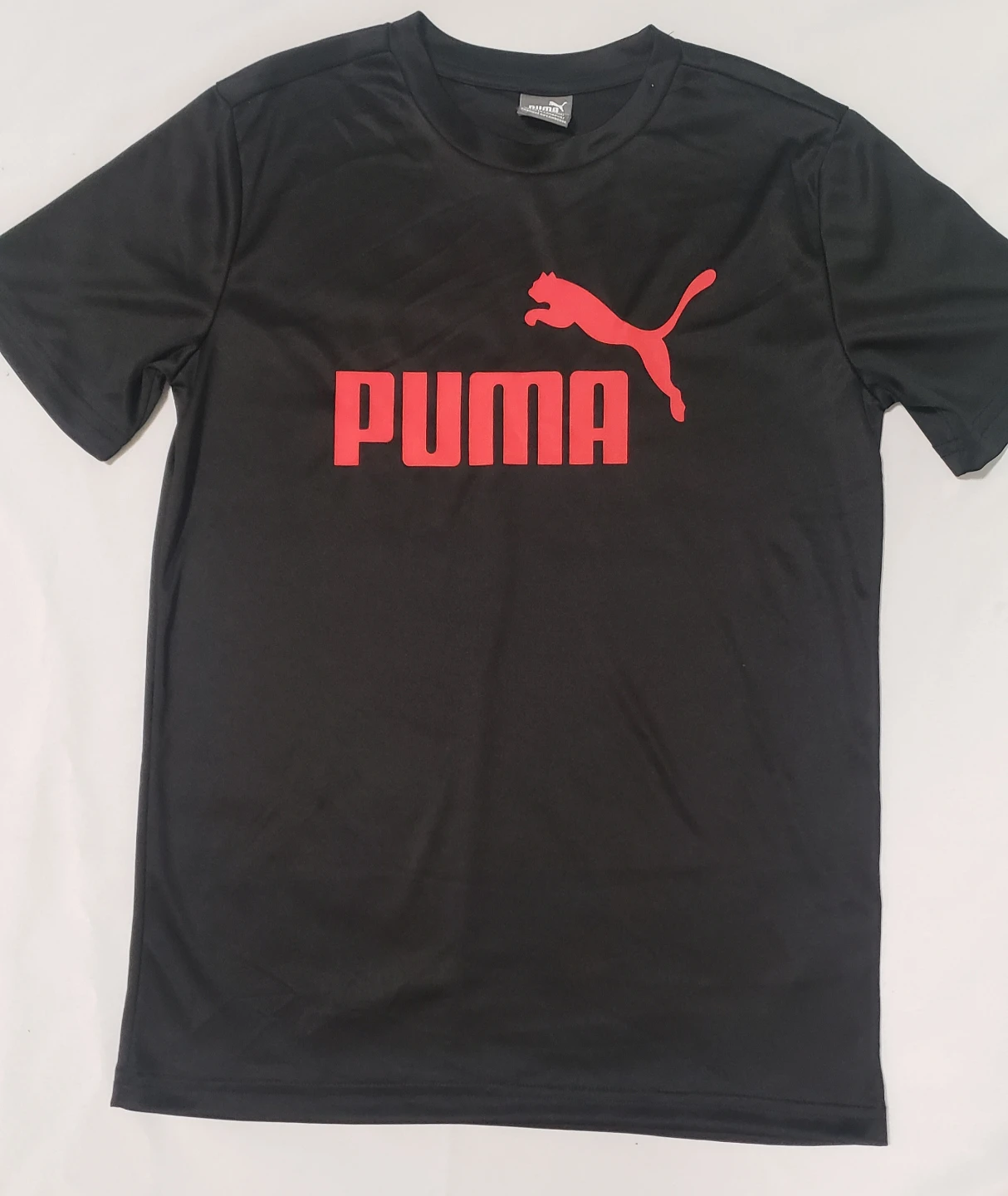 Brand new Boys Tshirt Puma Size L