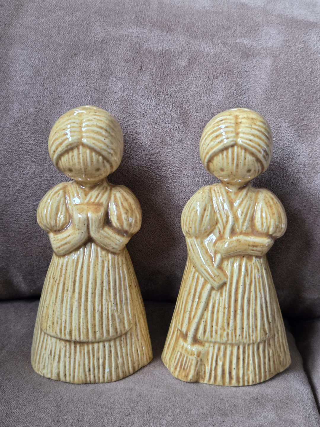 Vintage Ceramic Salt & Pepper Shakers