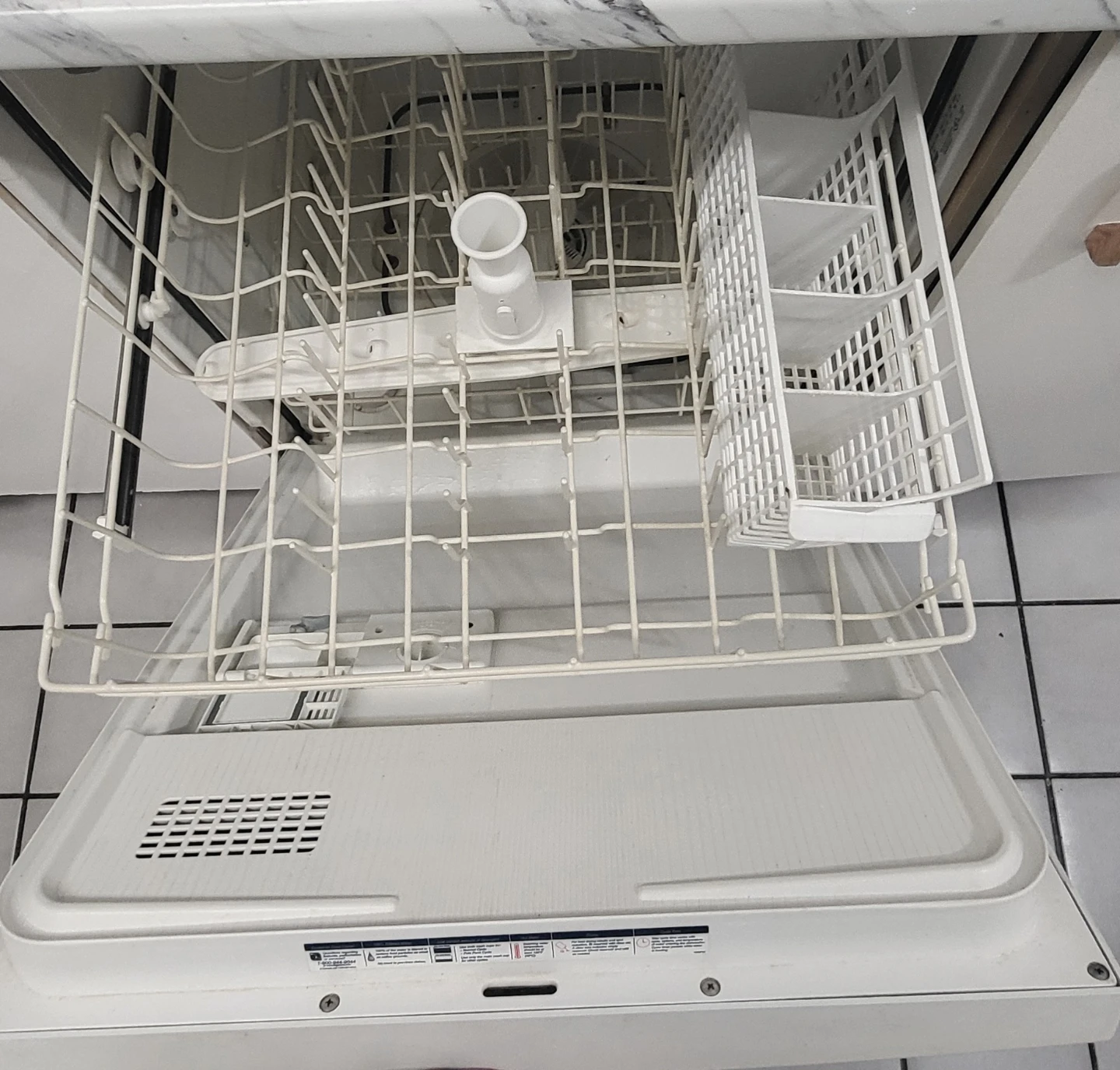 Frigidaire UltraQuiet II Dishwasher - photo 2
