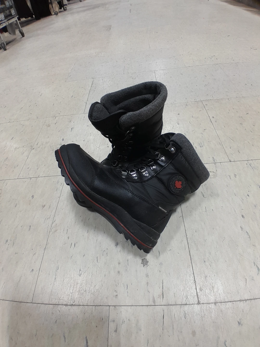 Cougar Canada Waterproof Winter Boots Women's Size 7