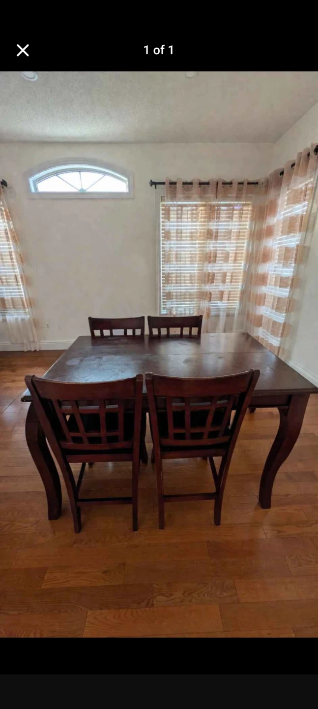 Wooden Dining Table and 5 Chairs