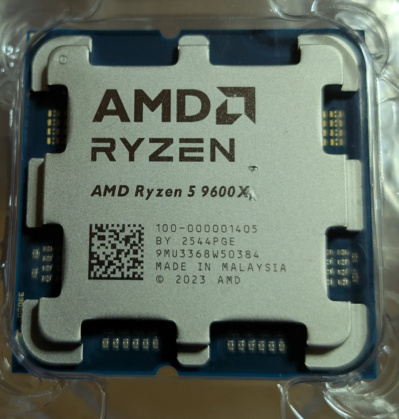 AMD  and Intel CPU i5, i7 ,i9 Ultra 5, Ultra 7 and Ultra 9