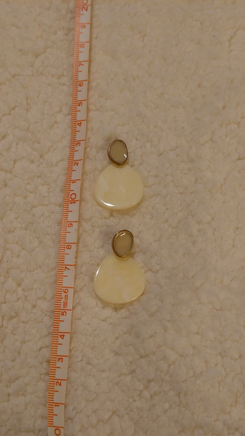 [Niko and... ] Minimalist Ivory Teardrop Stud Earrings - photo 4