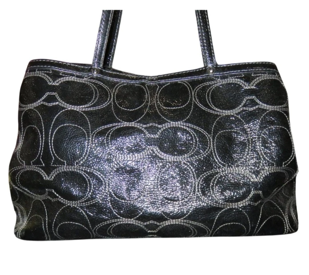 Coach Black Signature Hobo Handbag - photo 2