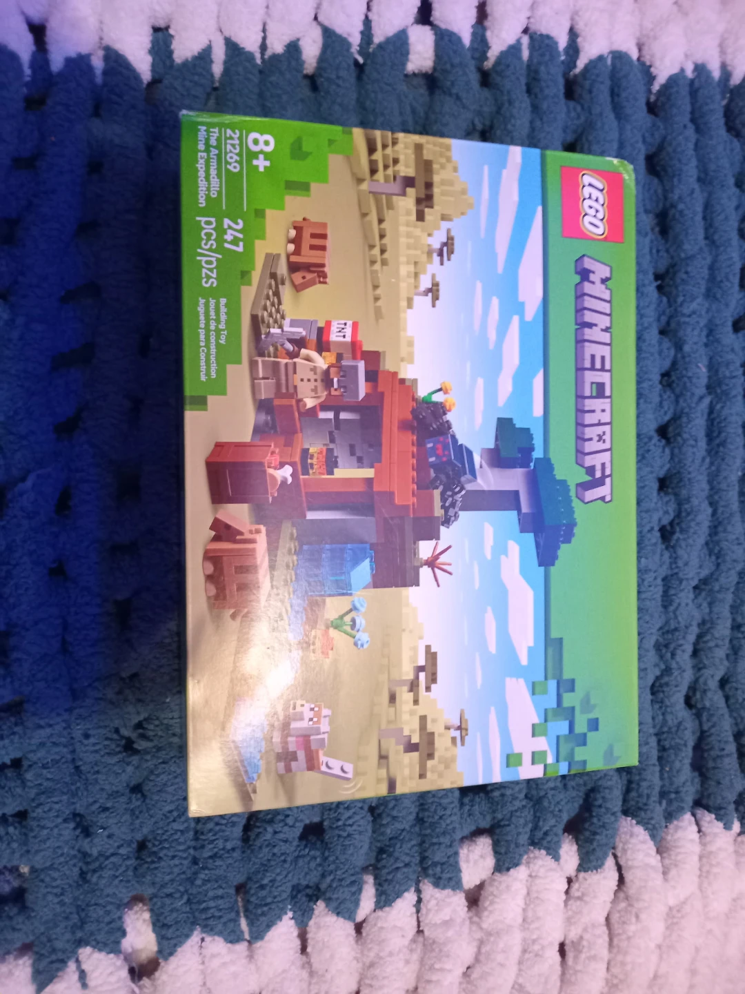 LEGO Minecraft The Armadillo Mine Expedition 21269 Building Toy