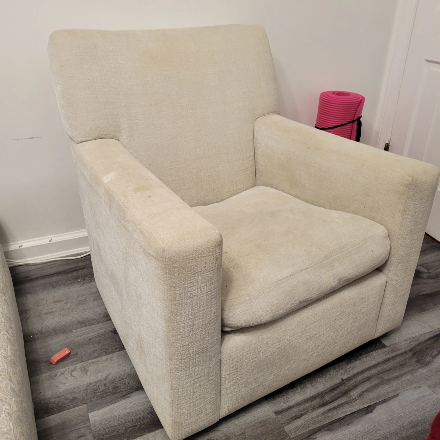 Cream Armchair - photo 2