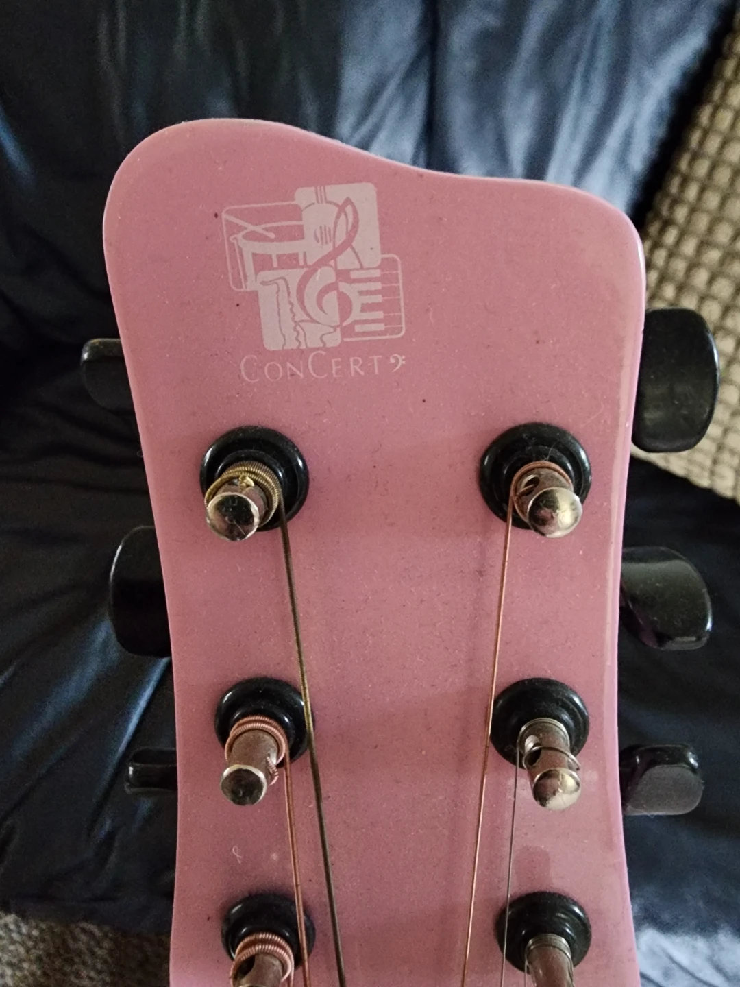 Pink Concert Acoustic Guitar - photo 2