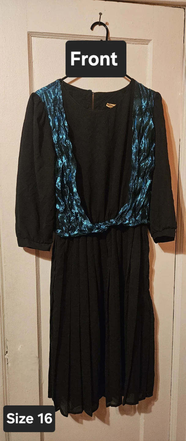 Women's long dress