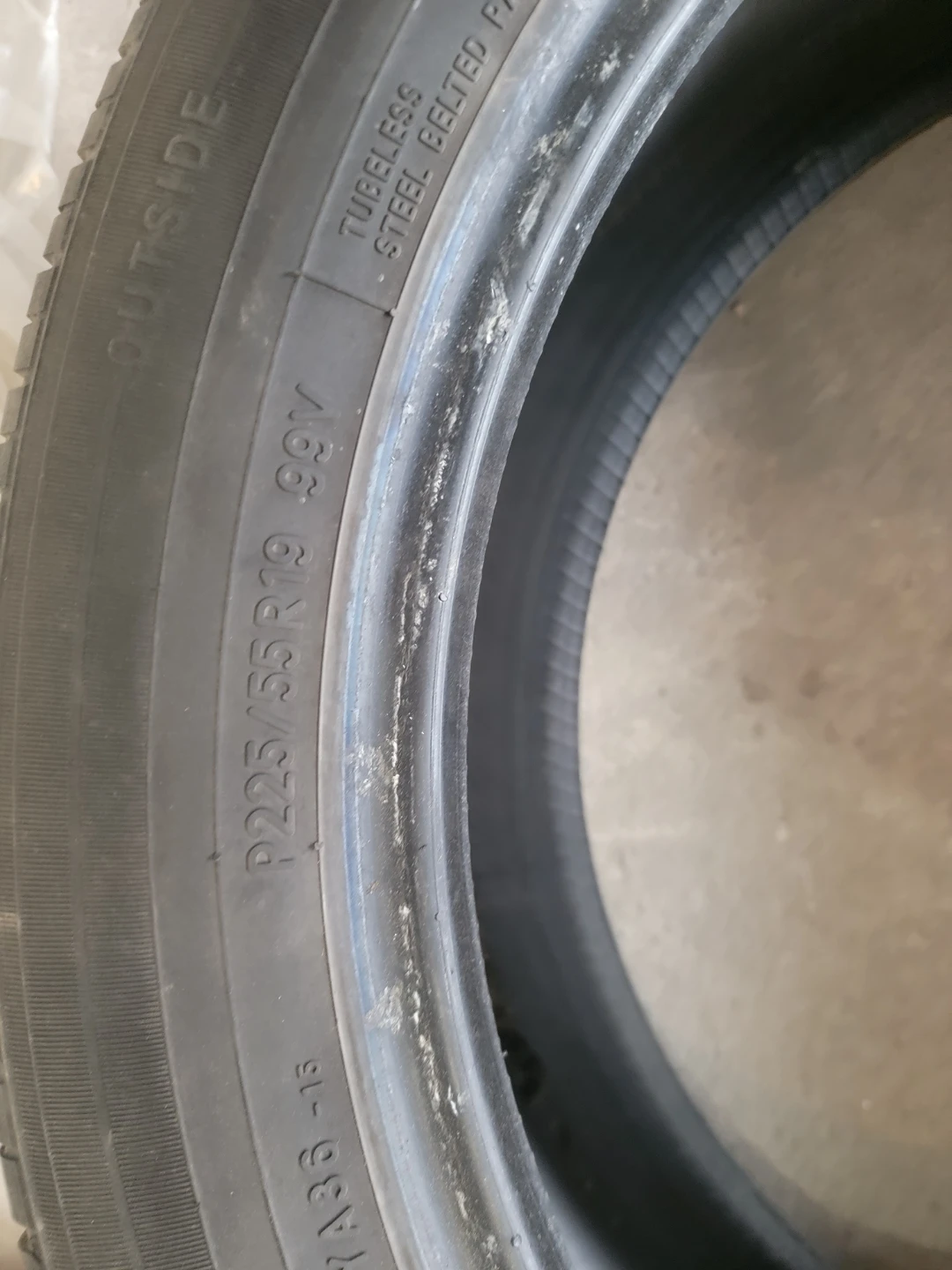 Set of 4 Toyo P225/55R19 99V Tires - photo 4