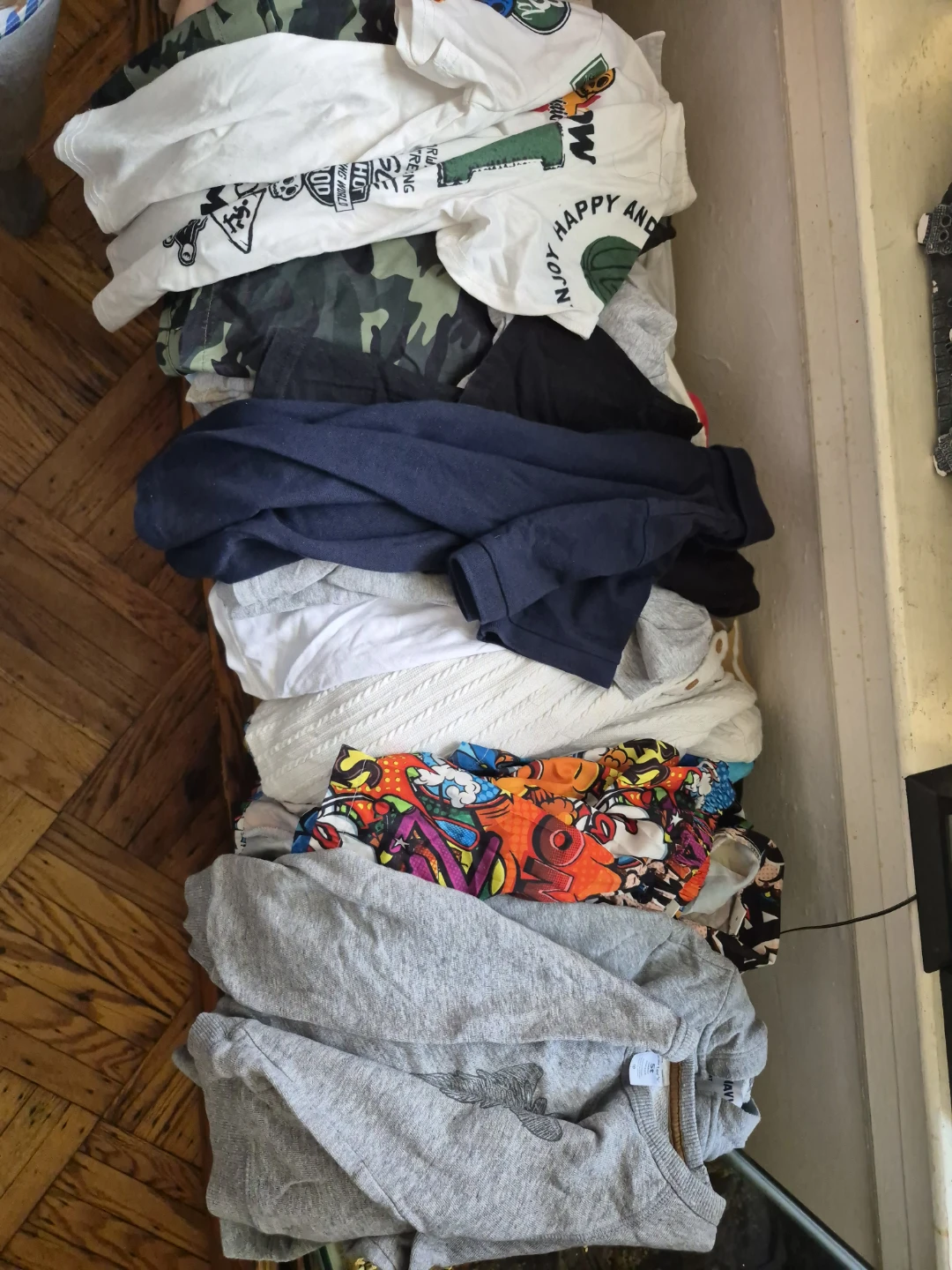 Boys' Graphic Sweatshirts and Shorts Bundle - photo 3