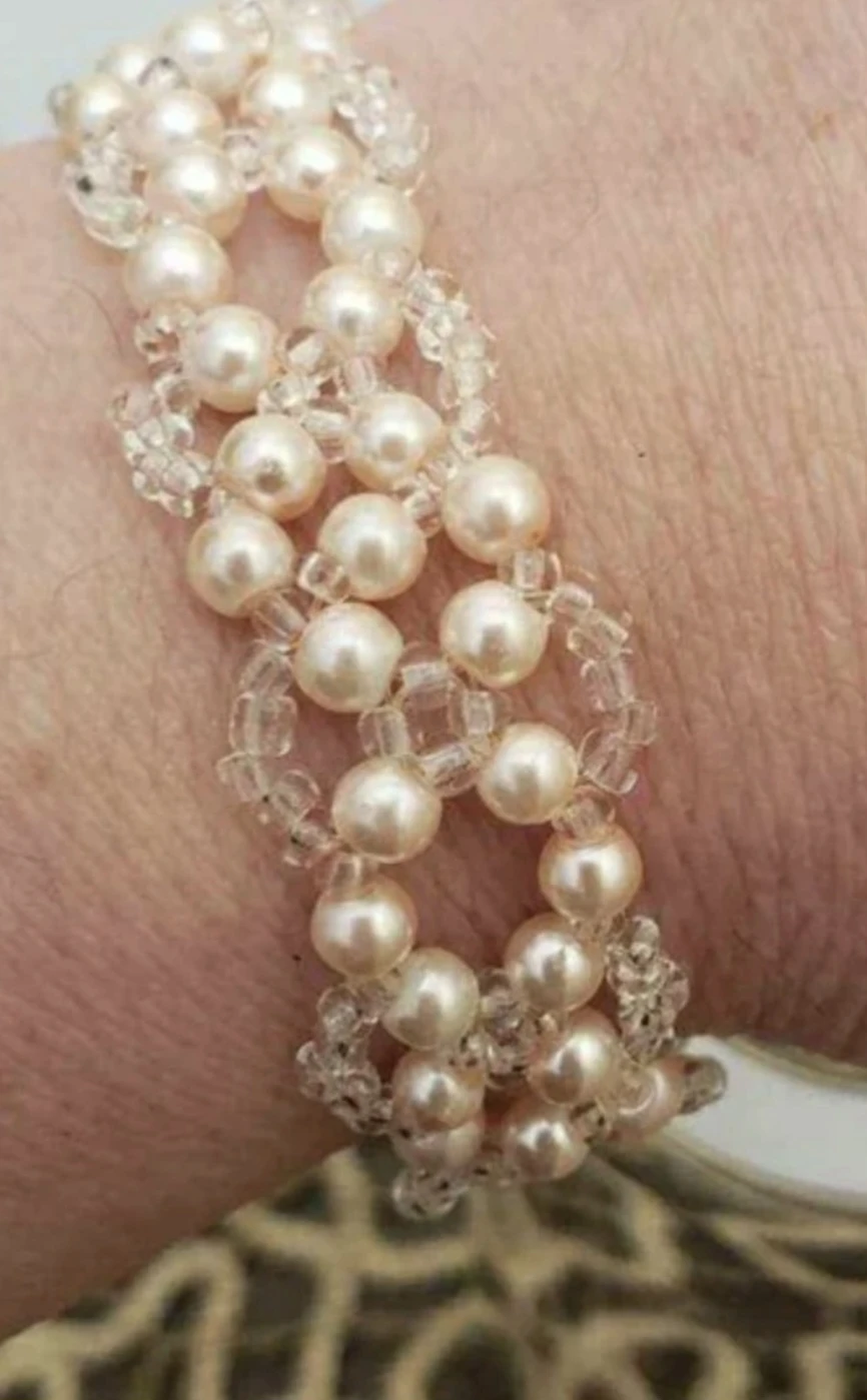 lot of new jewelry bracelets necklace choker any 15$