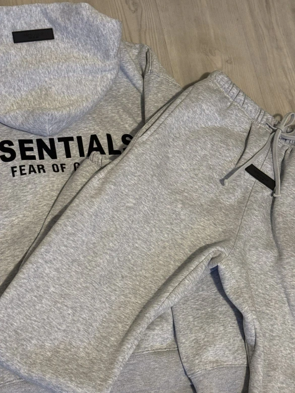 Fear of God Essentials Grey Hoodie and Sweatpants Set - photo 3