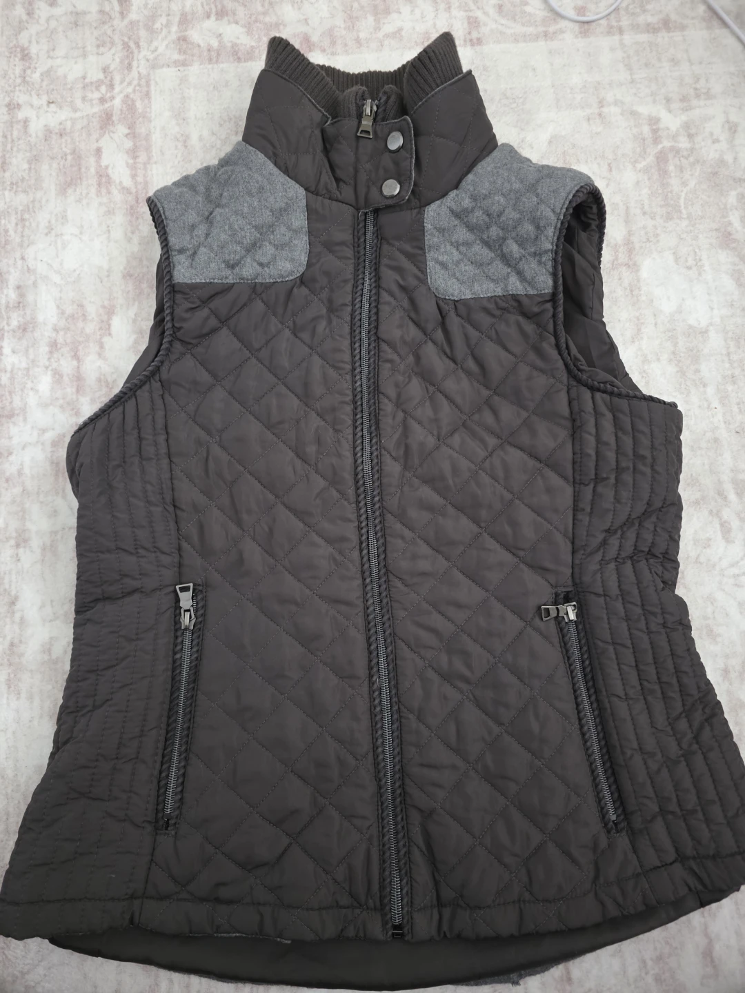 Liz Claiborne Quilted Vest Size M