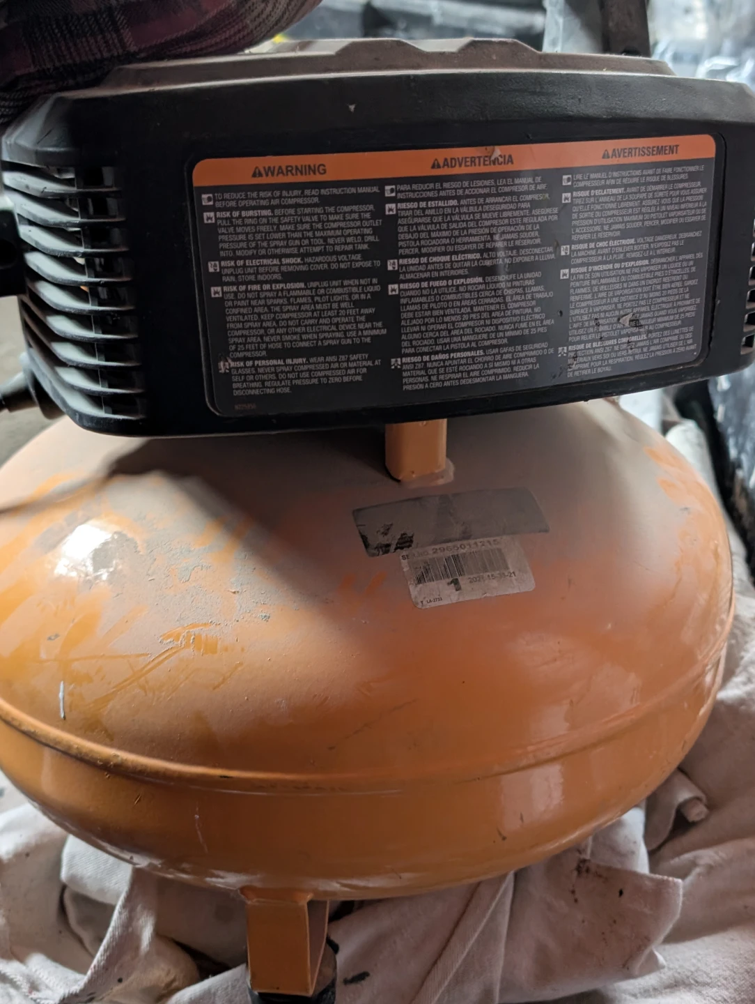 Bostitch 6 Gallon Air Compressor - photo 5